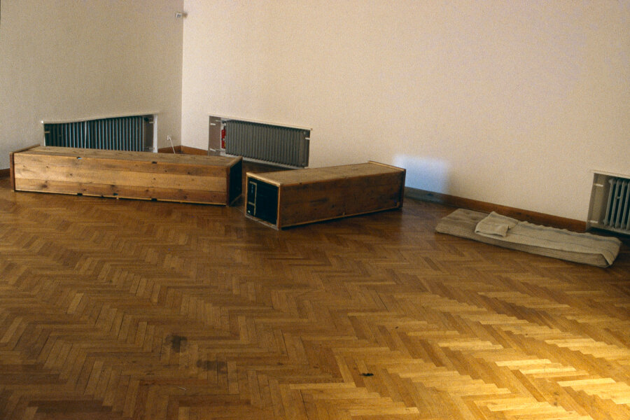 Petr Veselý, Instalace, foto archiv Tomáš Ruller, Vašulka Kitchen Brno